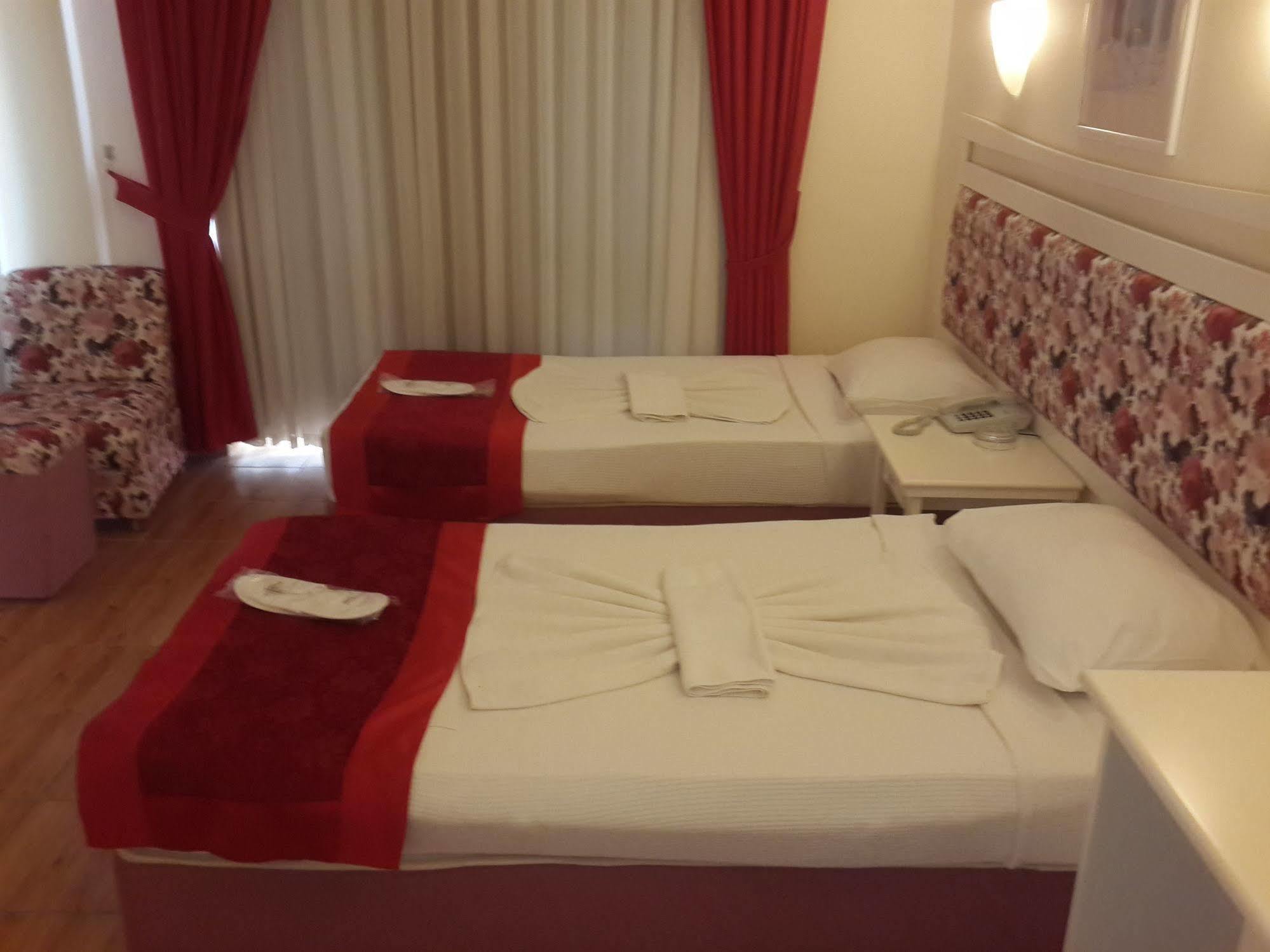 Xeno Hotels Club Mare Kargicak  Exterior foto